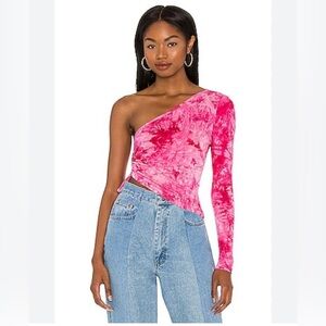 Superdown pink tye dye one shoulder Tee size medium